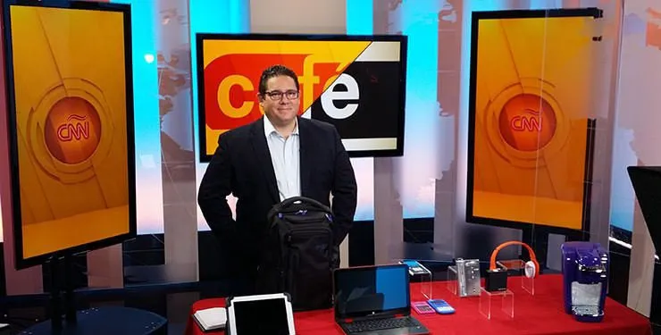 More back to school gadgets and tech on CNN en Español